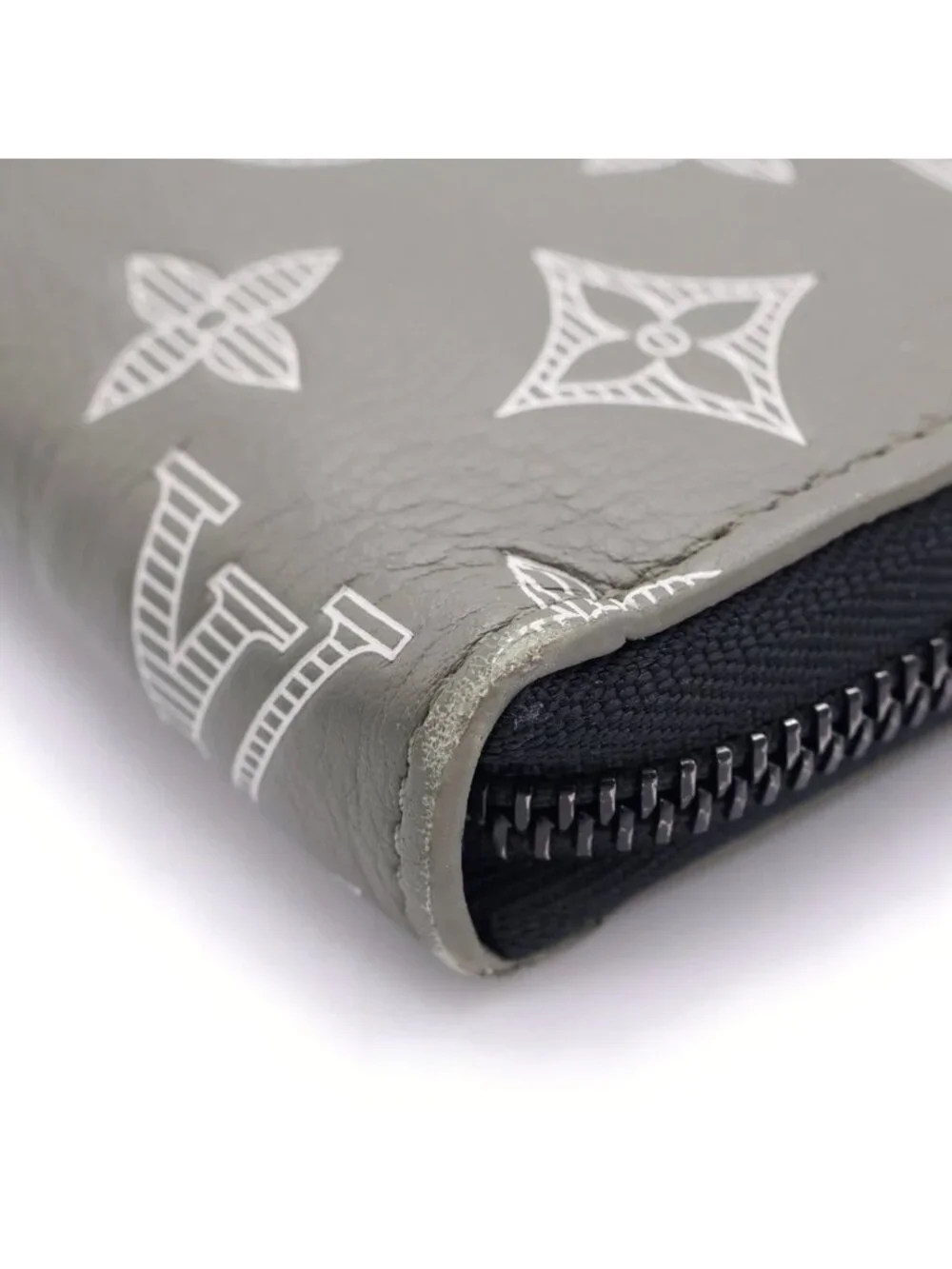 Louis Vuitton Monogram Shadow Zippy Wallet Horizontal Olive Green Silver